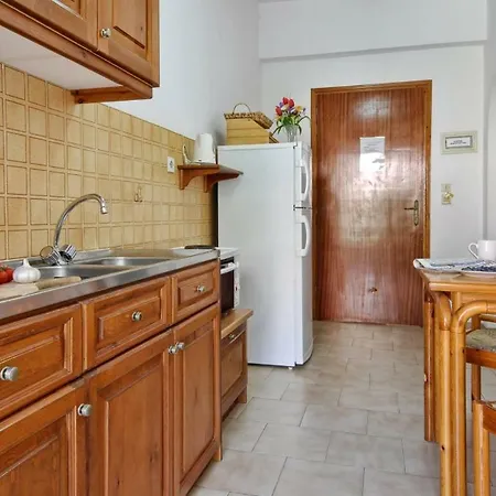 Dimitris 1 Aparthotel