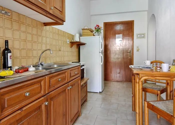 Dimitris 1 公寓式酒店