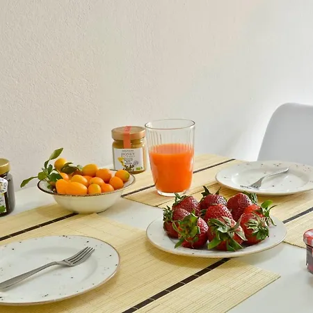 Dimitris 1 아파트호텔 *